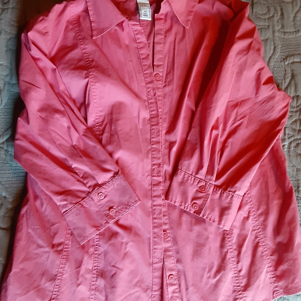 Old navy 1x button up hot pink blouse
